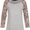 Styleboom Fashion Damen Schalkragen Longsleeve Leo Print Hell Grau Beige 2 Styleboom Fashion Damen Schalkragen Longsleeve Leo Print Hell Grau Beige -ModeWelt Verkäufe 20026231