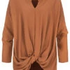 Styleboom Fashion Damen Bluse Longsleeve Knotendetail Vorne Camel Braun