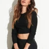 ONLY Damen Ribbed Crop Longsleeve Seitlich Zum Schnüren Schwarz